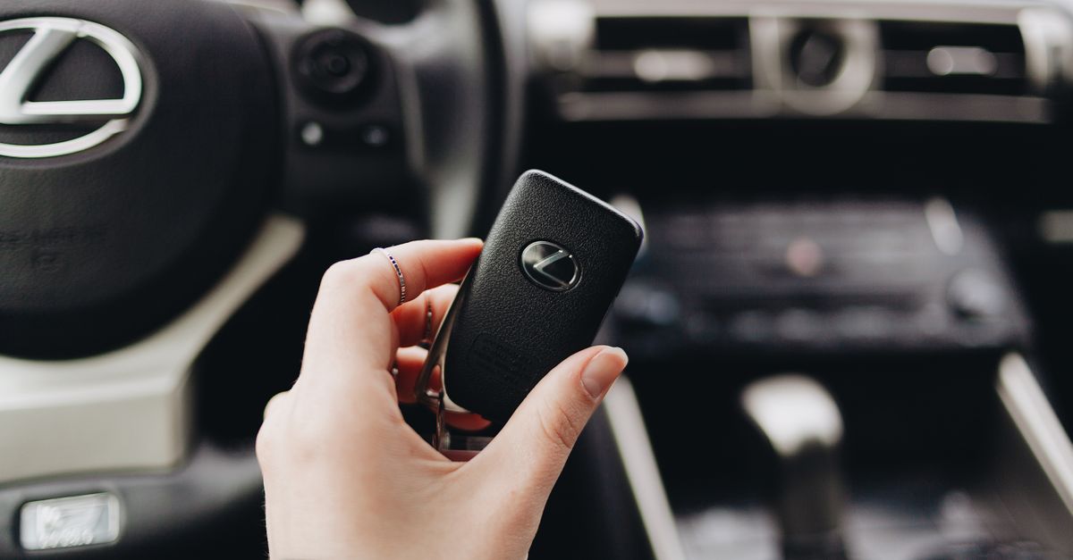 Toyota car key fob — Springfield Ave Locksmith