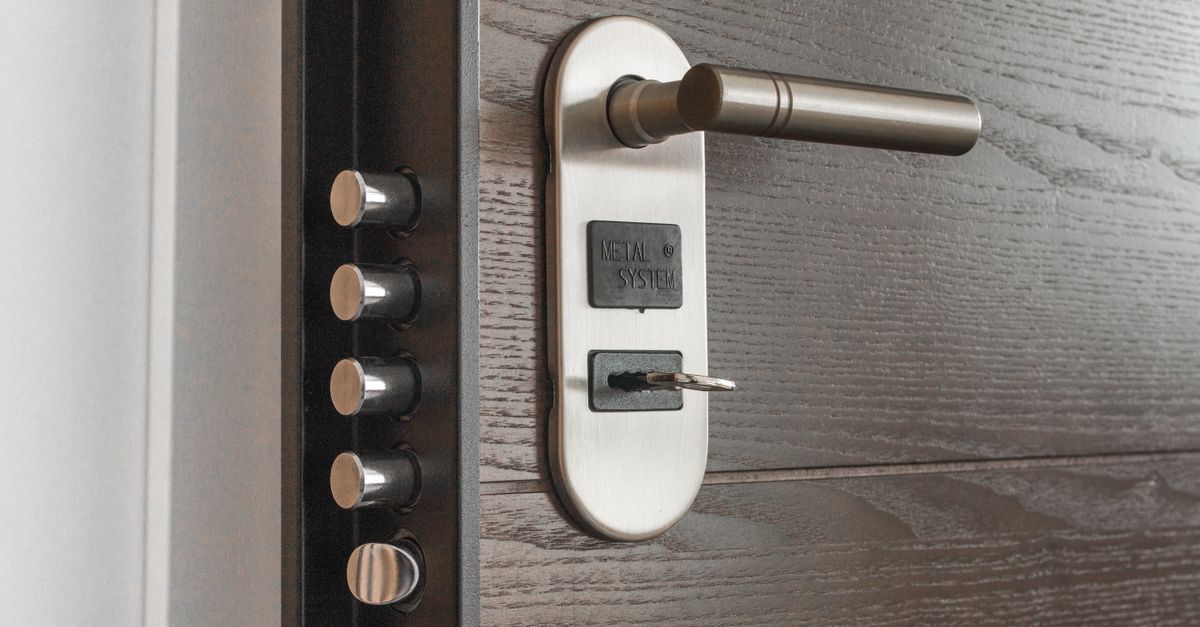 door lock repair home — Springfield Ave Locksmith